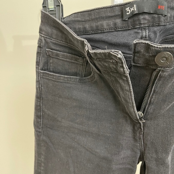 3X1
W2 Mid-Rise Distressed Skinny Jeans, Black Fade size 24 - Picture 3 of 10